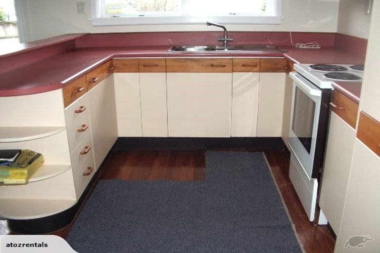 Photo of property in 102 Teesdale Street, Burnside, Christchurch, 8053