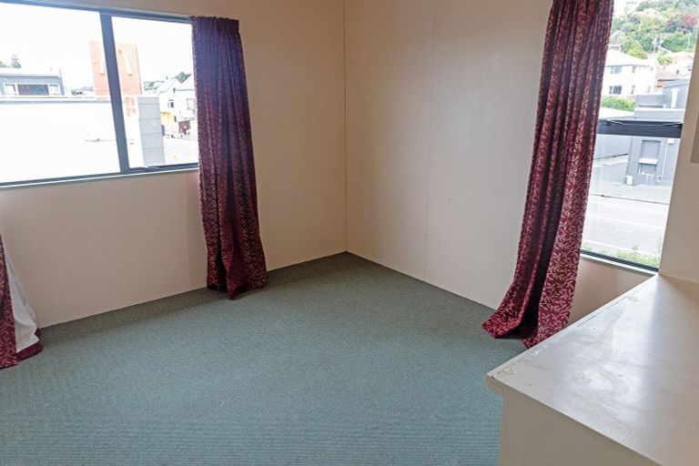 Photo of property in 15 Howe Street, North Dunedin, Dunedin, 9016