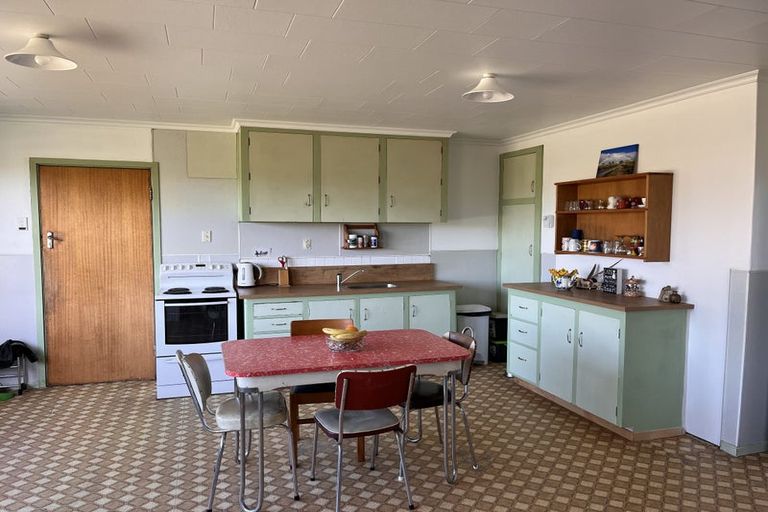 Photo of property in 95 Frentz Road, Pahia, Riverton, 9881