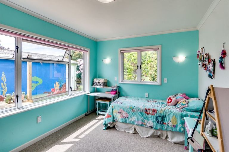 Photo of property in 1 Vogel Place, Marewa, Napier, 4110