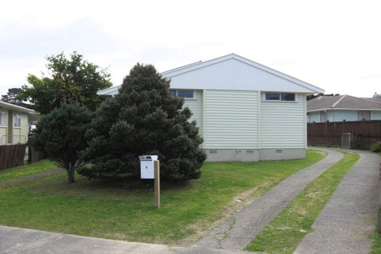 Photo of property in 6 Orewa Grove, Wainuiomata, Lower Hutt, 5014