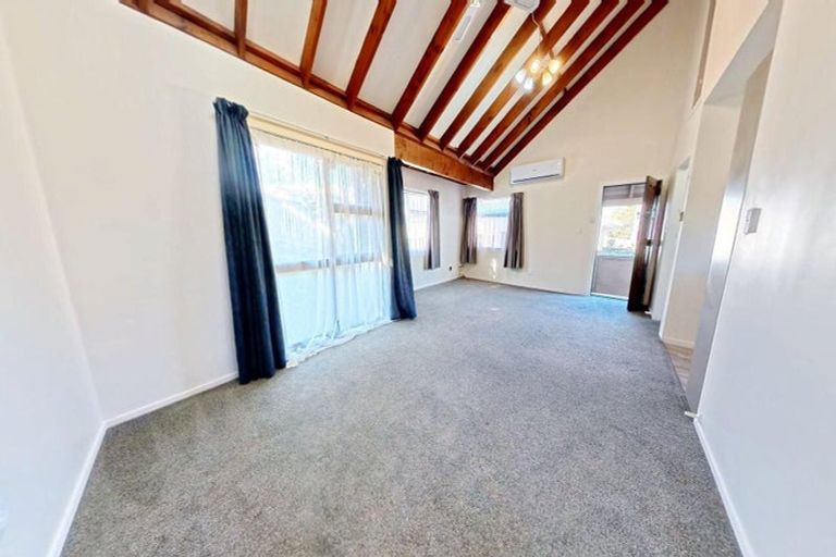 Photo of property in 214 Puriri Street, Castlecliff, Whanganui, 4501
