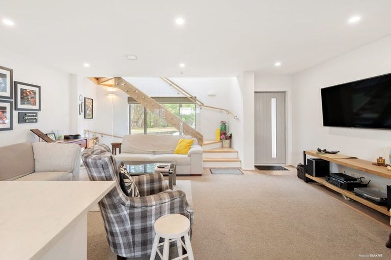 Photo of property in 4/19 Ruakiwi Road, Hamilton Lake, Hamilton, 3204