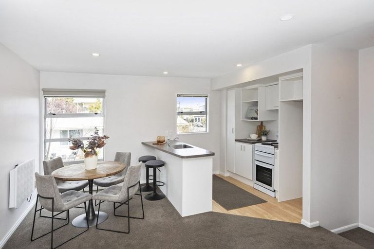 Photo of property in 132 Purchas Street, Edgeware, Christchurch, 8013