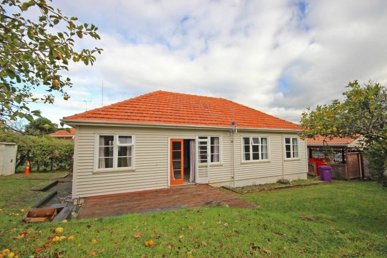 Photo of property in 15 Plymouth Street, Roslyn, Palmerston North, 4414