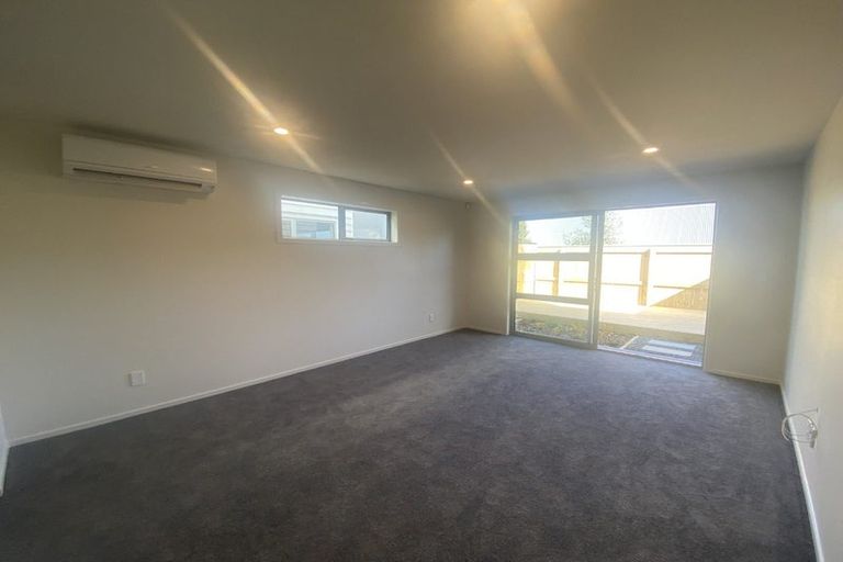 Photo of property in 27 Mcgrath Way, Taita, Lower Hutt, 5011