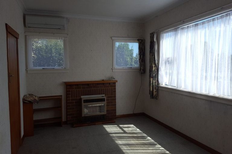 Photo of property in 14 Argyle Street, Hawera, 4610