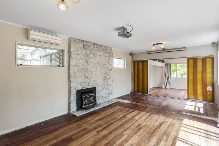 Photo of property in 15 Glen Road, Raumati South, Paraparaumu, 5032