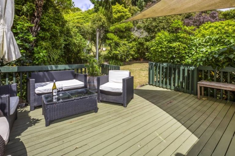 Photo of property in 5 Solway Place, Papakowhai, Porirua, 5024