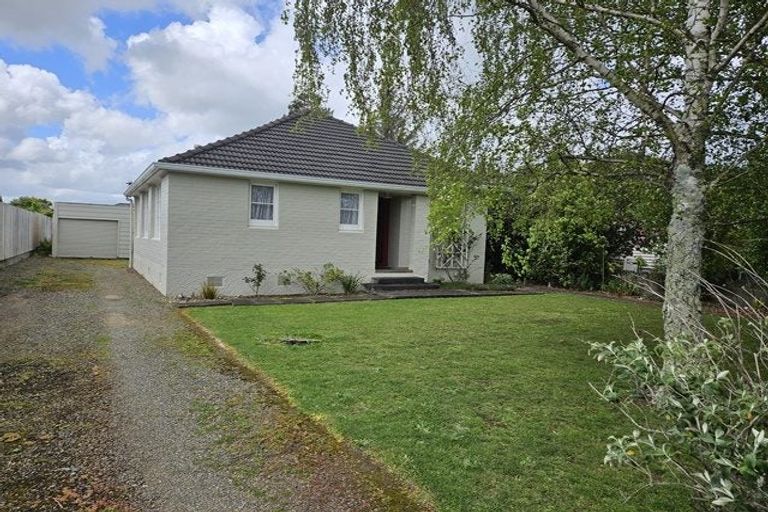 Photo of property in 41 Ihle Street, Terrace End, Palmerston North, 4410