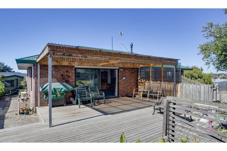 Photo of property in 6 Ellesmere Place, Oceanview, Timaru, 7910