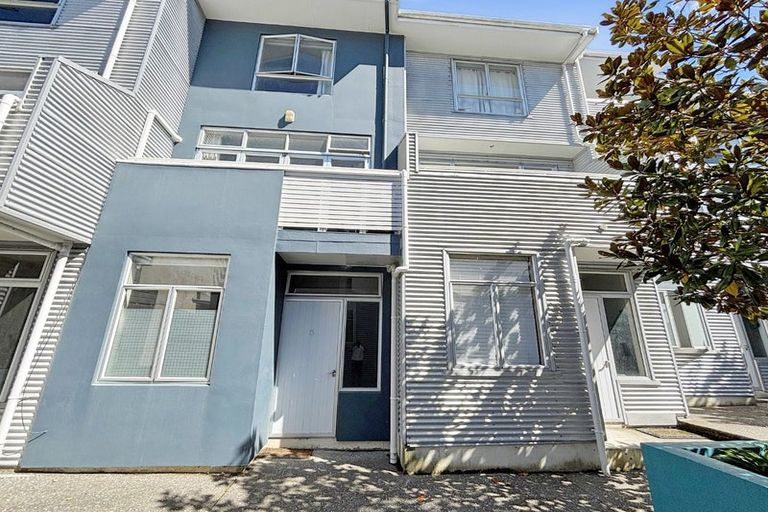 Photo of property in 15/185 Tasman Street, Mount Cook, Wellington, 6021