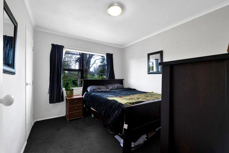 Photo of property in 10 Clawton Street, Westown, New Plymouth, 4310