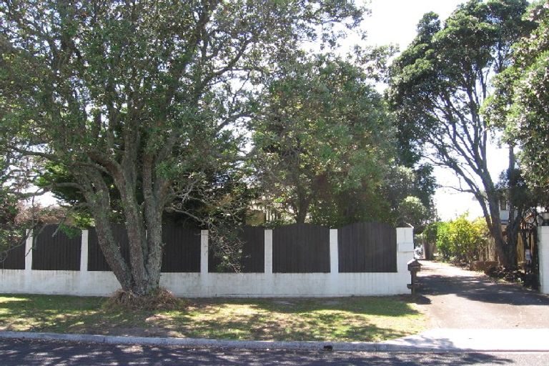 Photo of property in 38 Cliff Road, Torbay, Auckland, 0630
