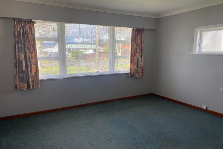 Photo of property in 14 Matai Street, Levin, 5510