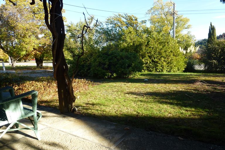 Photo of property in 72 Sunderland Street, Clyde, 9330