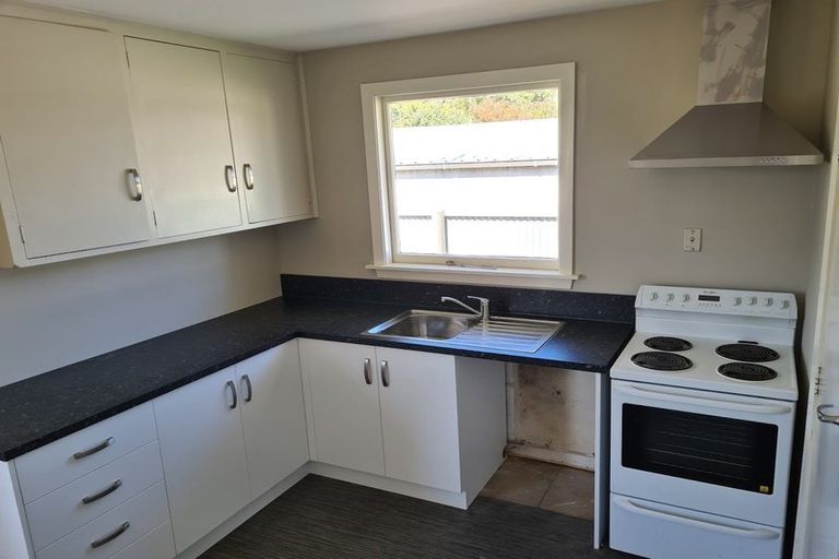 Photo of property in 2/34 Dunn Street, Somerfield, Christchurch, 8024