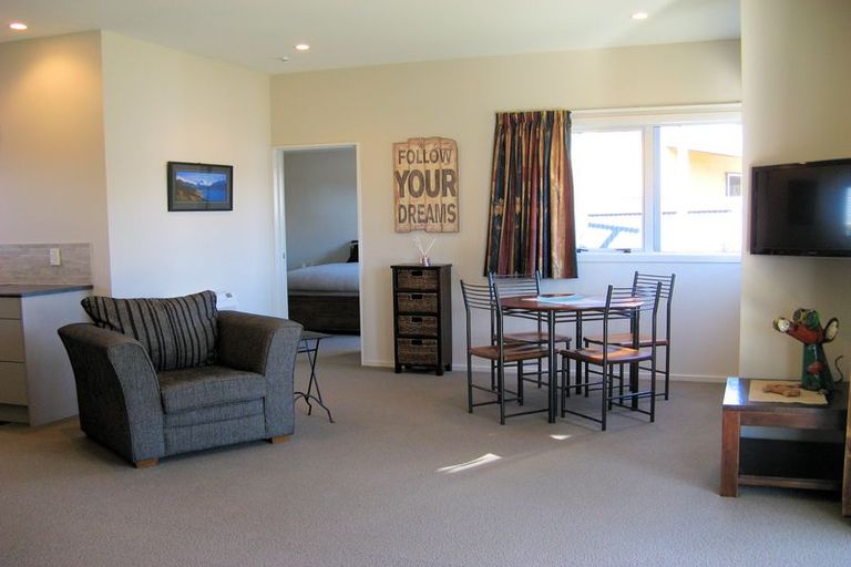 Photo of property in 43 Totara Drive, Twizel, 7901