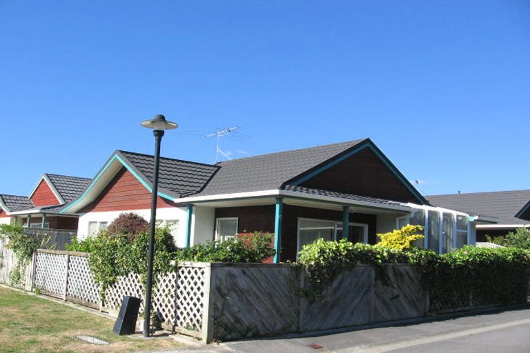 Photo of property in 2 Tahi Street, Miramar, Wellington, 6022