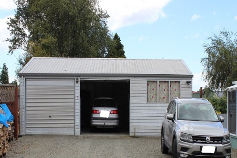 Photo of property in 14 George Street, Waimate, 7924
