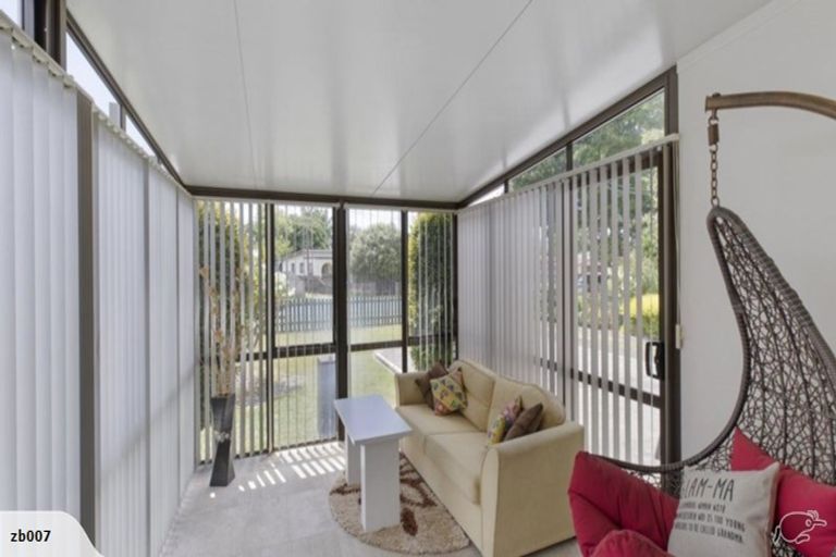 Photo of property in 1/14 Cosgrave Road, Papakura, 2110