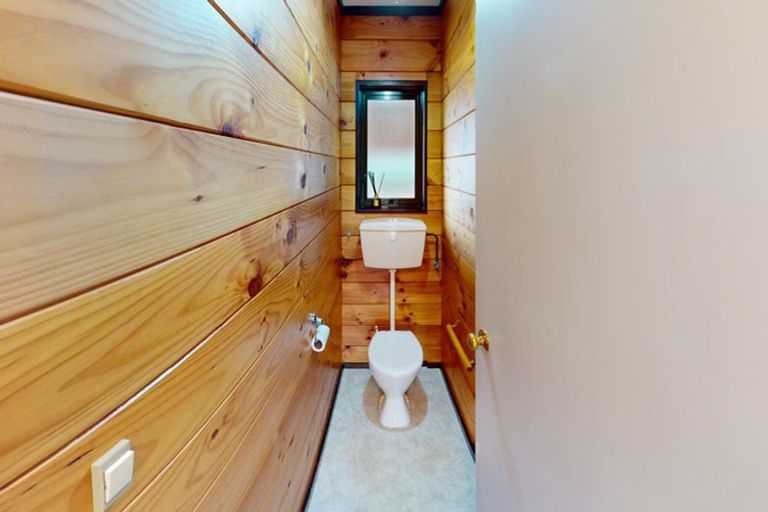 Photo of property in 30 Exeter Crescent, Springvale, Whanganui, 4501