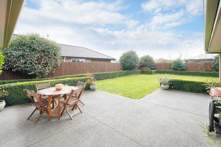 Photo of property in 6 Cassini Place, Leeston, 7632