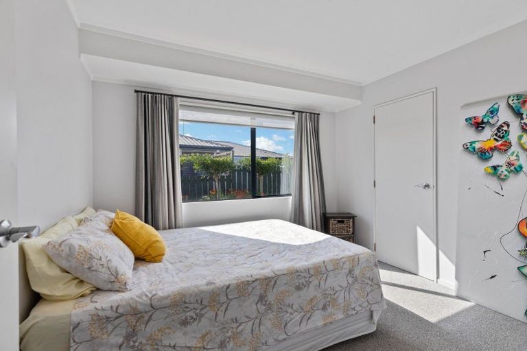 Photo of property in 31 Crisp Drive, Papamoa Beach, Papamoa, 3118