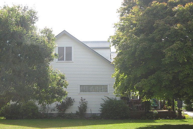 Photo of property in 12 Earl Street, Hillsborough, Christchurch, 8022