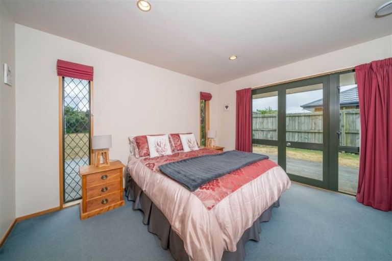 Photo of property in 40 Shelley Street, Rolleston, 7614