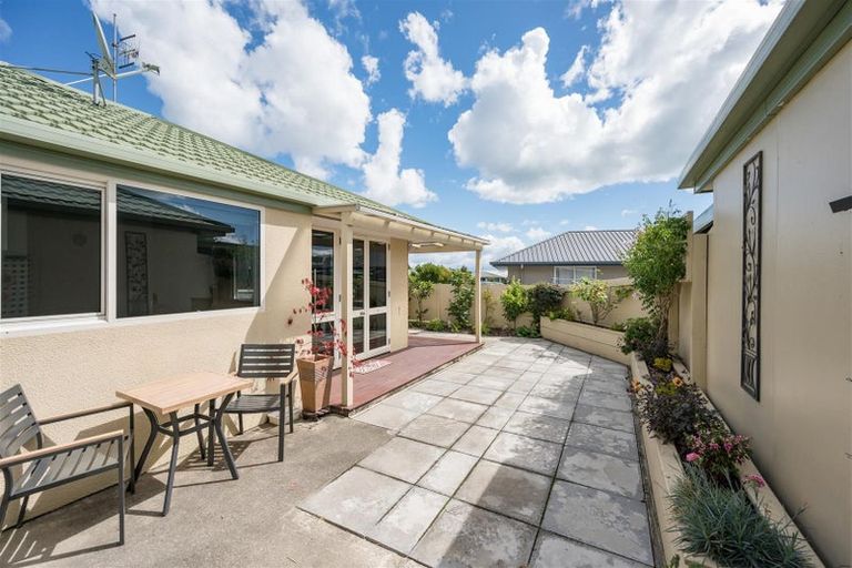 Photo of property in 13 Vining Crescent, Stoke, Nelson, 7011