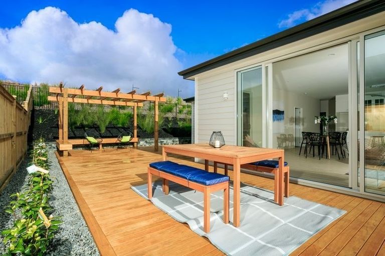 Photo of property in 23 Jeroboam Loop, Kumeu, 0810