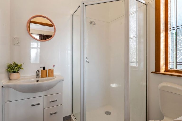 Photo of property in 82 Mortimer Terrace, Brooklyn, Wellington, 6021