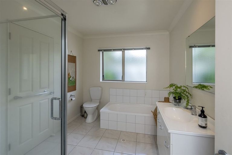 Photo of property in 17 Speranza Avenue, Otaki, 5512