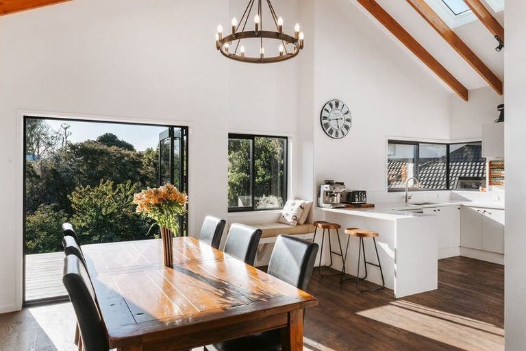 Photo of property in 2 Mulberry Lane, Bellevue, Tauranga, 3110