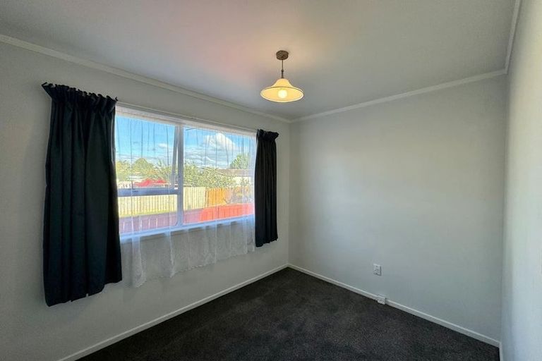 Photo of property in 2/147 Gills Road, Half Moon Bay, Auckland, 2014
