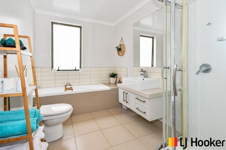 Photo of property in 26 Reins Road, Takanini, 2112