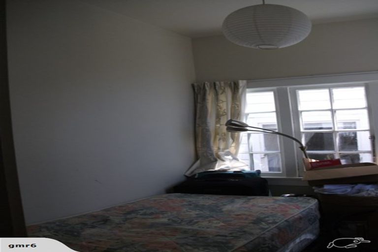 Photo of property in 6 Thorby Street, Northland, Wellington, 6012