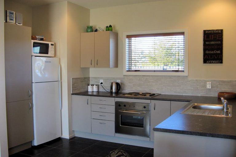 Photo of property in 43 Totara Drive, Twizel, 7901