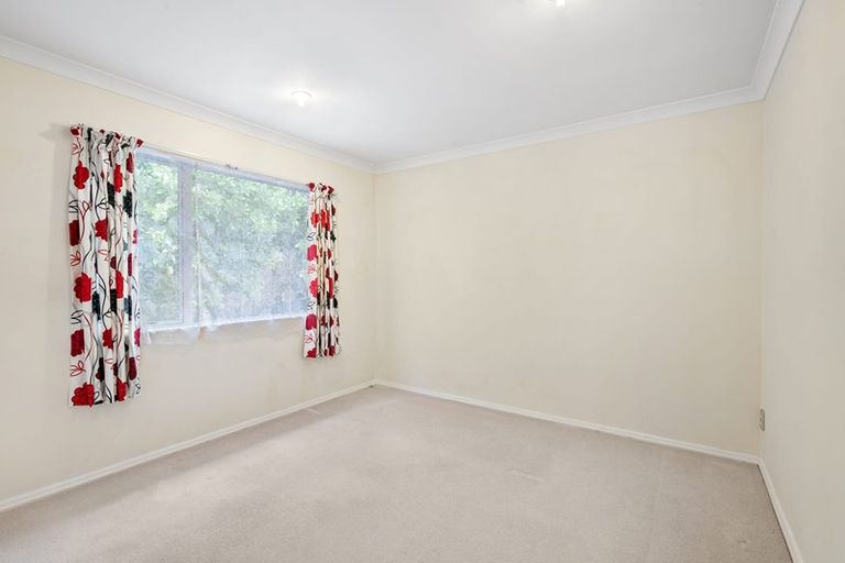 Photo of property in 46 Bronzewing Terrace, Unsworth Heights, Auckland, 0632