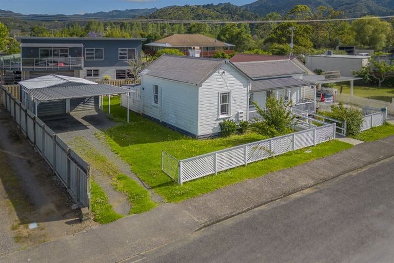 Photo of property in 316 Wharf Road, Coromandel, 3506
