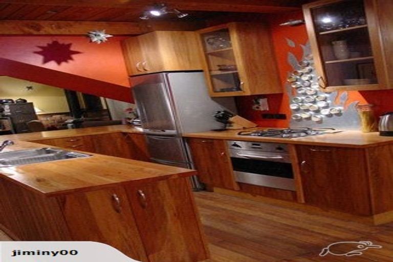 Photo of property in 57 Hawkhurst Road, Lyttelton, 8082