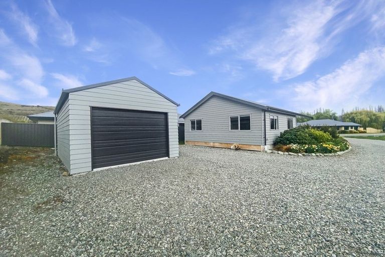 Photo of property in 19 Pinot Noir Court, Omarama, 9412
