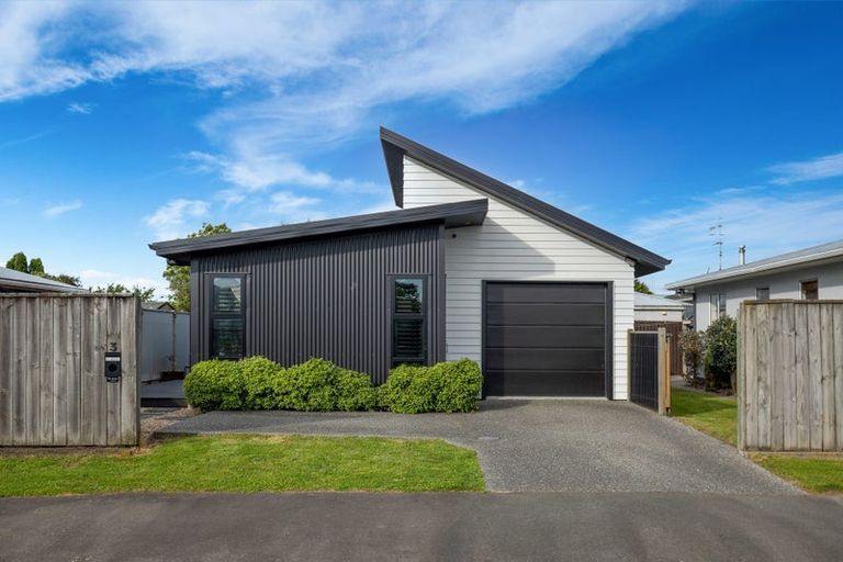 Photo of property in 2 Todd Place, Richmond, 7020