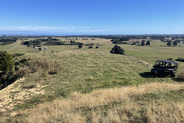 Photo of property in 61 Mickell Road, Hautere, Otaki, 5582