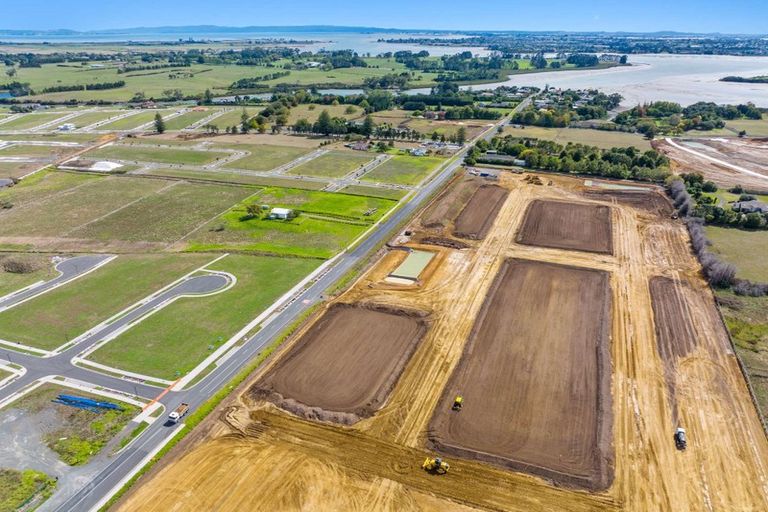 Photo of property in 38 Oakland Road, Karaka, Papakura, 2113