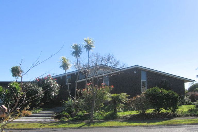 Photo of property in 61 Chedworth Avenue, Chedworth, Hamilton, 3210