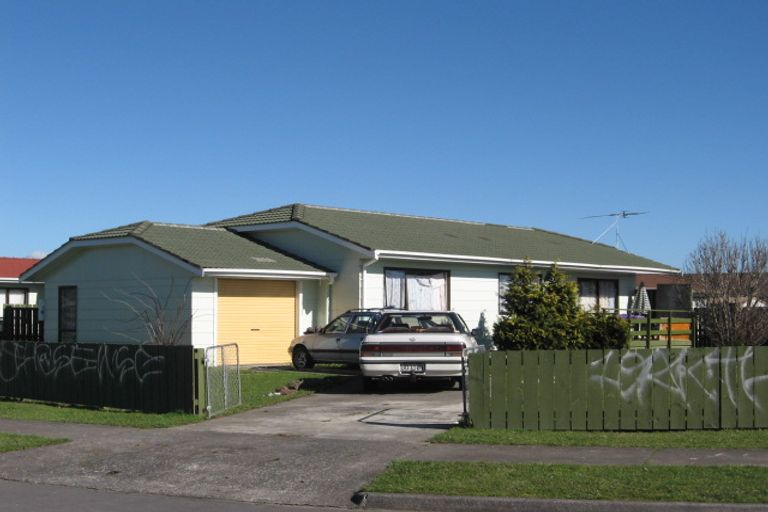 Photo of property in 20 Elsie Morton Place, Papakura, 2110