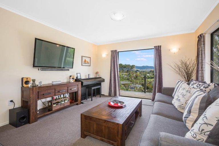 Photo of property in 25 Pine Ridge Terrace, Waikanae Beach, Waikanae, 5036