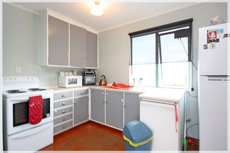 Photo of property in 2079 Tangimoana Road, Tangimoana, Palmerston North, 4473